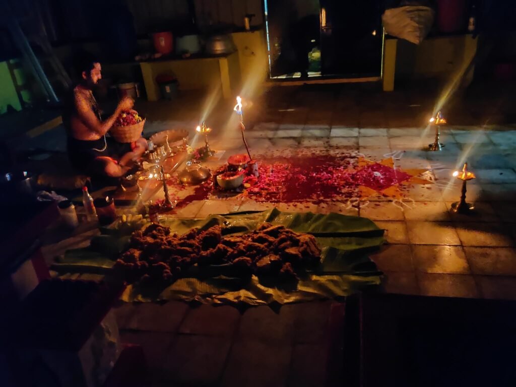 chathan, chathan seva, karineeli, karineeli bhagavati, vishnumaya chathan, karinkutti chathan, karinkutty chathan