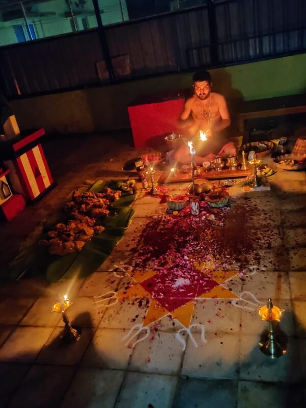 chathan, chathan seva, karineeli, karineeli bhagavati, vishnumaya chathan, karinkutti chathan, karinkutty chathan